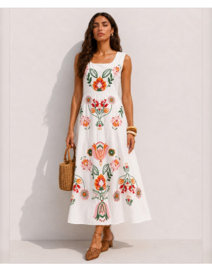 Embroidery cotton dress 