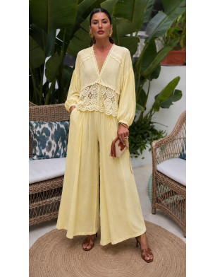 cotton trimmed set